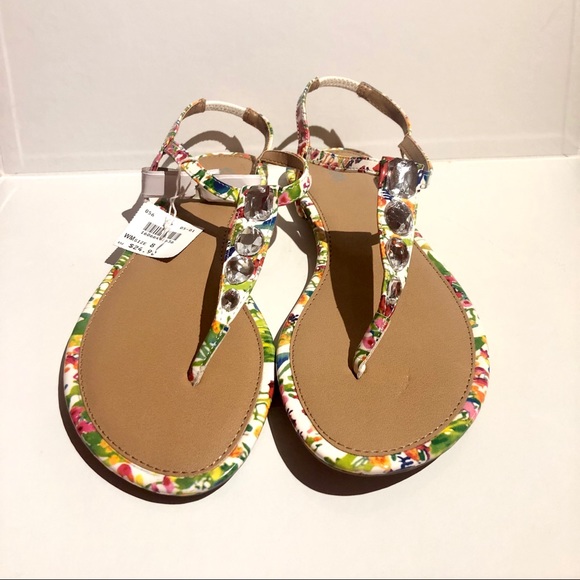 Shoes - Colorful Floral Sandals!